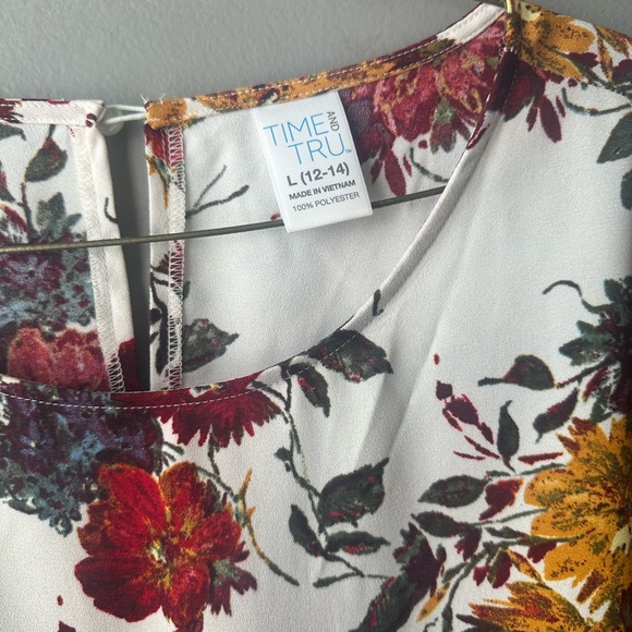 Beautiful blouse size L 12-14 - Picture 7 of 7